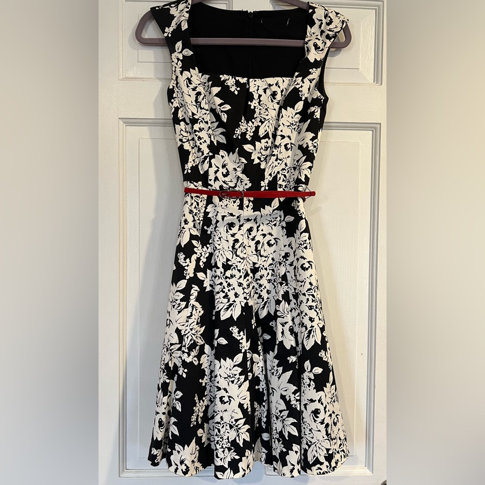 Ann Taylor Black and White Fit and Flare Midi Dress